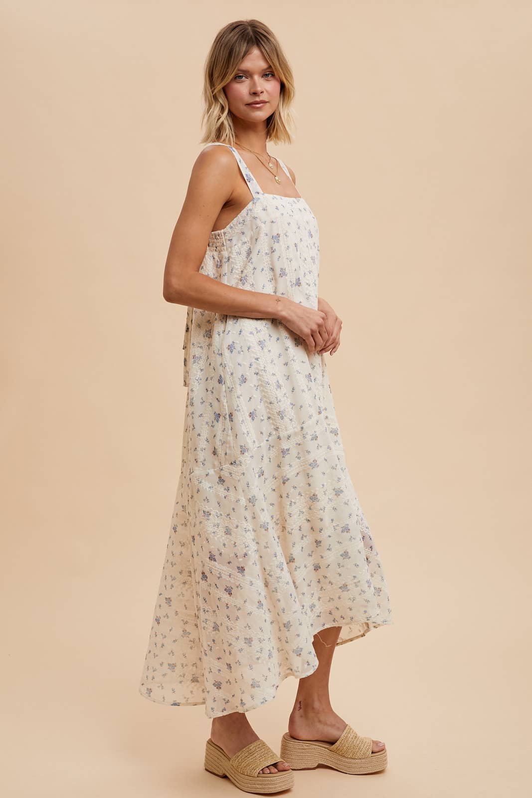 ⭐️SALE!!!⭐️ FLORAL EMBROIDERED SLEEVELESS MAXI