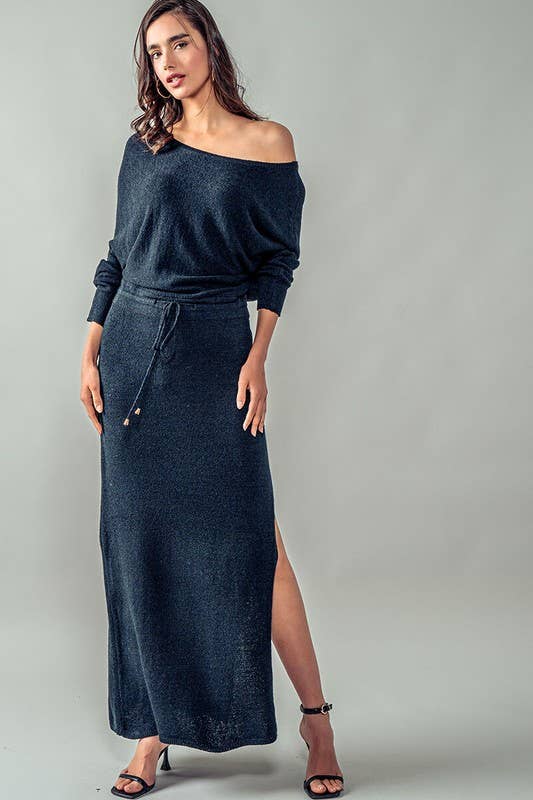 ONE OFF SHOULDER MAXI RIB DRESS