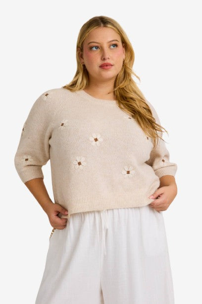 PLUS ROUND NECK SHORT SLEEVE FLOWER SWEATER TOP