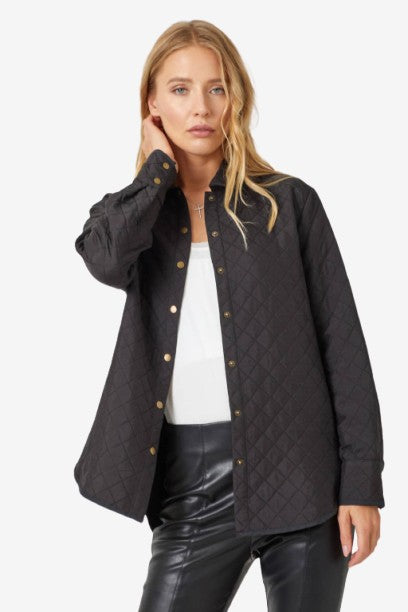 SALE!!!🎉🎉Quilted Shacket