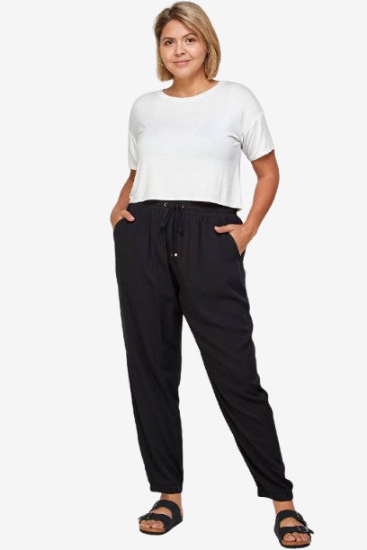 Plus Size Solid Jogger Pant with Pockets